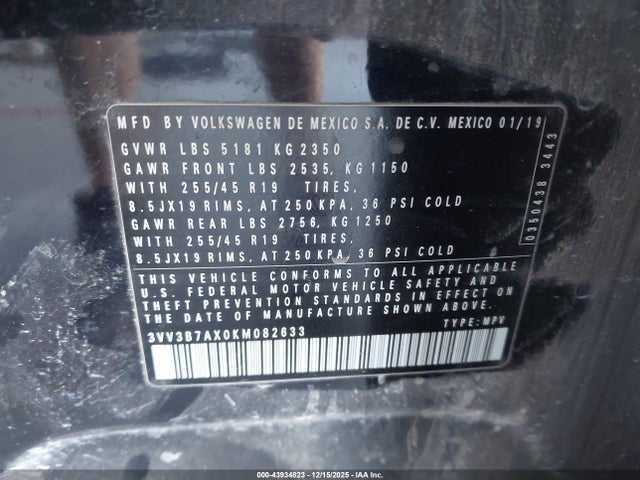 2019 VOLKSWAGEN TIGUAN 3VV3B7AX0KM082633 Photo 8