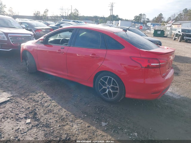 Ford FOCUS SE 2016 1FADP3F22GL208922 Image 3