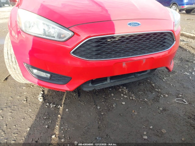 Ford FOCUS SE 2016 1FADP3F22GL208922 Image 6