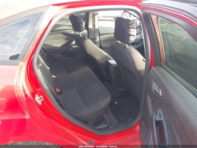 Ford FOCUS SE 2016 1FADP3F22GL208922 Image 8