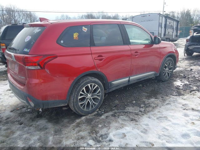 2017 MITSUBISHI OUTLANDER JA4AZ2A30HZ068430 Photo 3