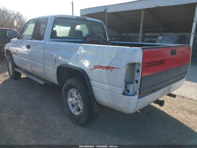 1997 DODGE RAM 1500 3B7HF13Y7VG803111 Photo 2
