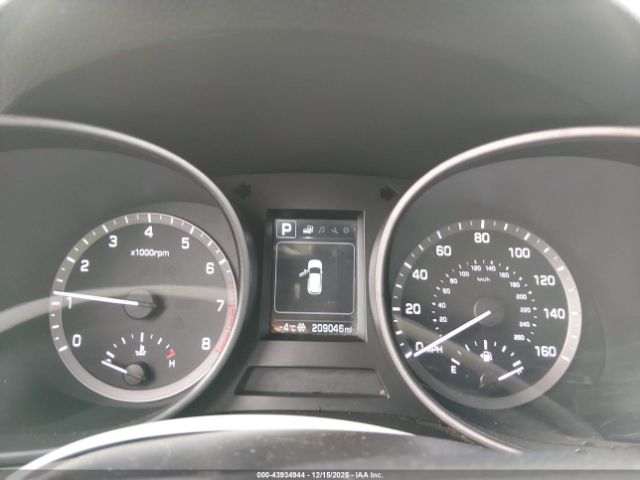 2017 HYUNDAI SANTA FE SPORT 5XYZTDLB4HG440165 Photo 6