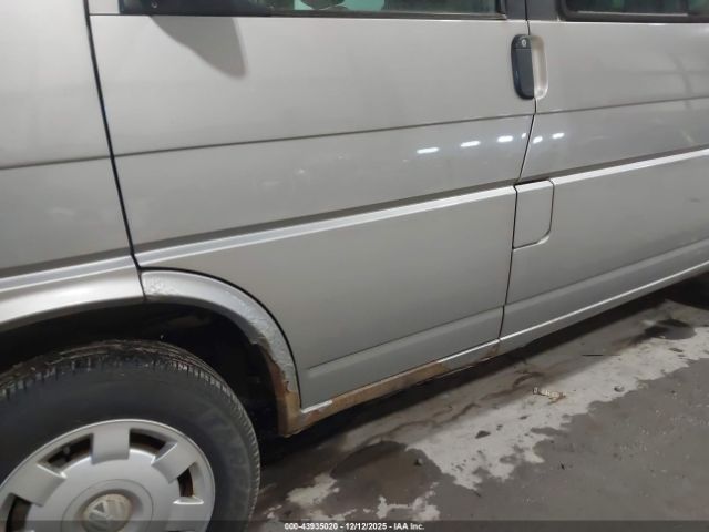 2000 VOLKSWAGEN EUROVAN WV2MH4703YH057718 Photo 5
