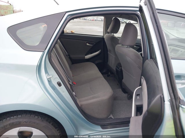 JTDKN3DU9F1911410 Toyota Prius Two