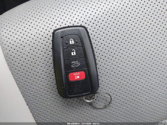 2022 TOYOTA RAV4 HYBRID 4T3D6RFV9NU067433 Photo 10