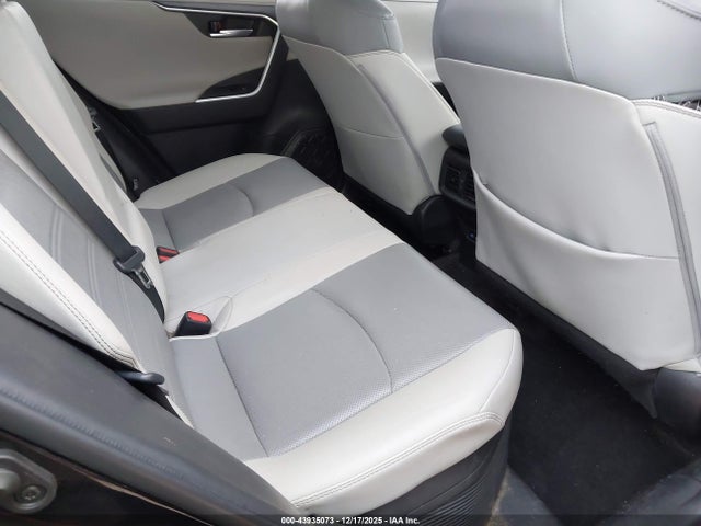 2022 TOYOTA RAV4 HYBRID 4T3D6RFV9NU067433 Photo 7