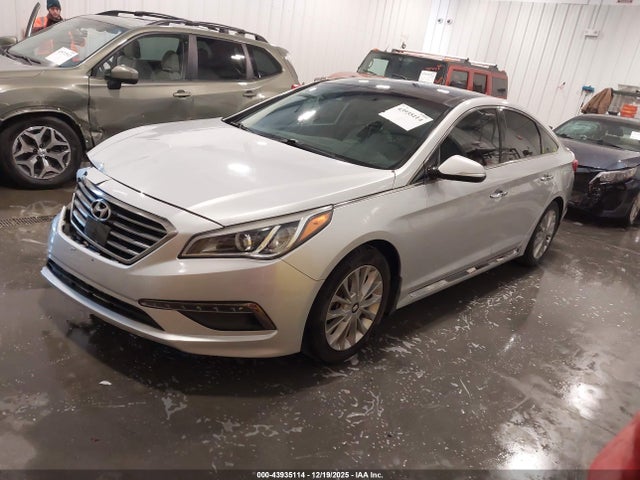 Hyundai Sonata Limited 2015 5NPE34AF0FH172631 Image 2