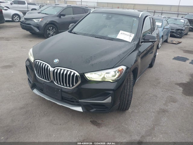 2020 BMW X1 WBXJG7C06L3L91102 Photo 1