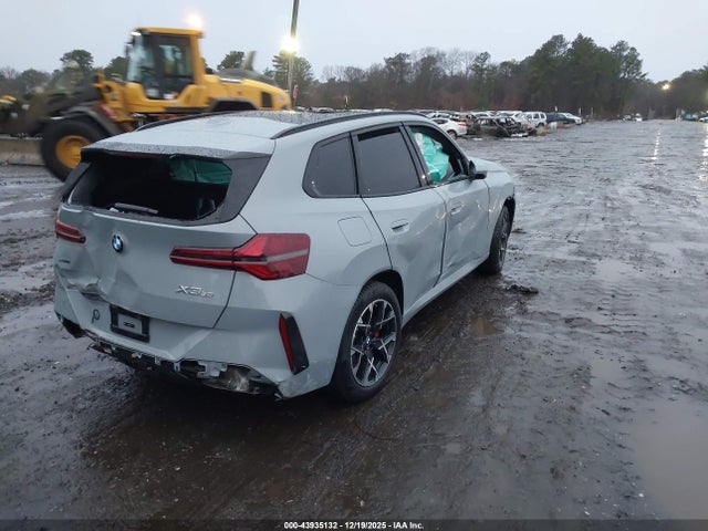 2025 BMW X3 5UX53GP0XS9Y36911 Photo 3