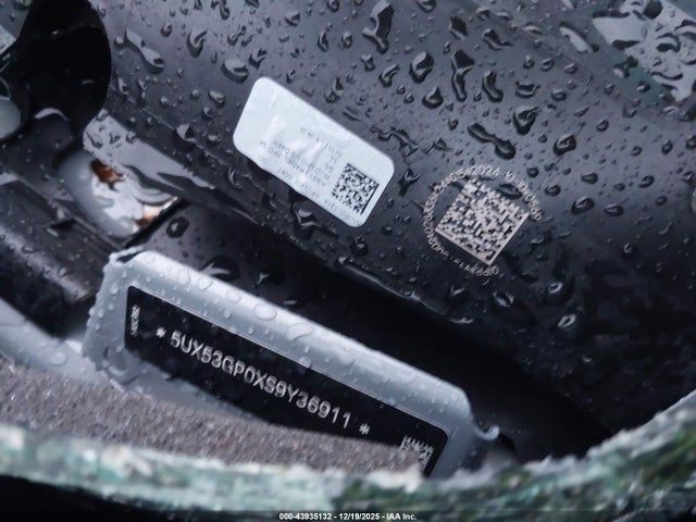 2025 BMW X3 5UX53GP0XS9Y36911 Photo 8