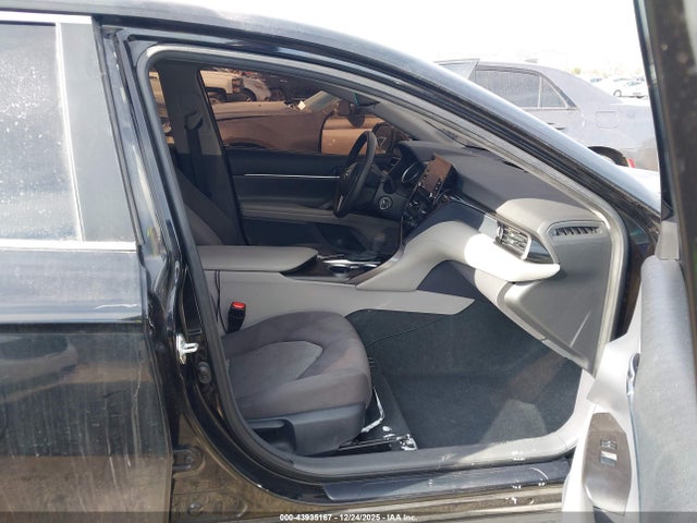 43935167 :رقم المزاد ، 4T1C11AK6PU165789 vin ، 2023 Toyota Camry Le مزاد بيع
