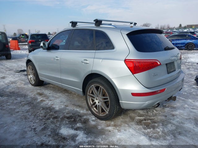 2011 AUDI Q5 WA1LFAFP1BA065369 Photo 2