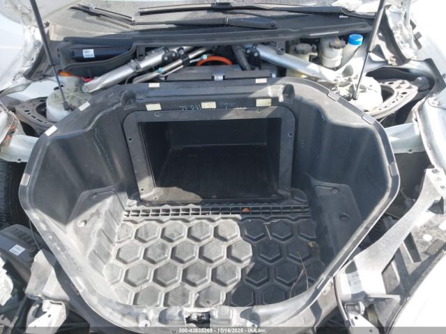 2013 TESLA MODEL S 5YJSA1CN0DFP03382 Photo 9