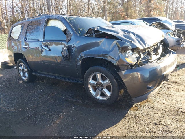 2011 CHEVROLET TAHOE 1GNSKBE04BR260818