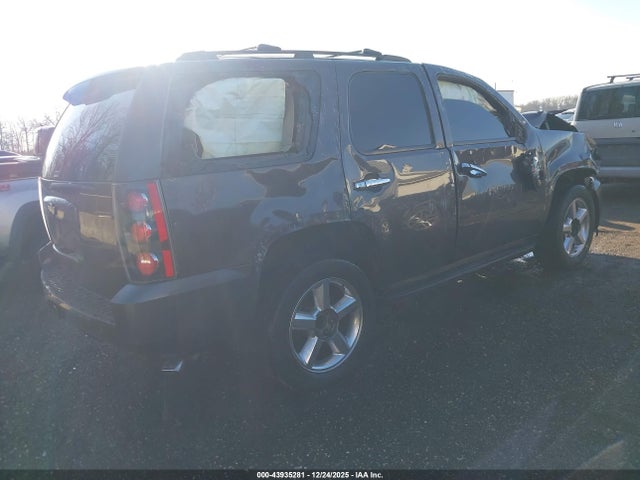 2011 CHEVROLET TAHOE 1GNSKBE04BR260818 Photo 3