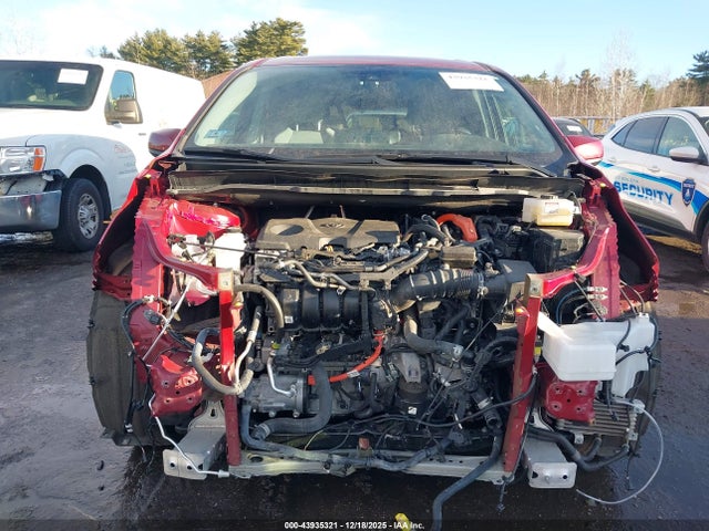 5TDKSKFC1RS117953 Toyota SIENNA LE