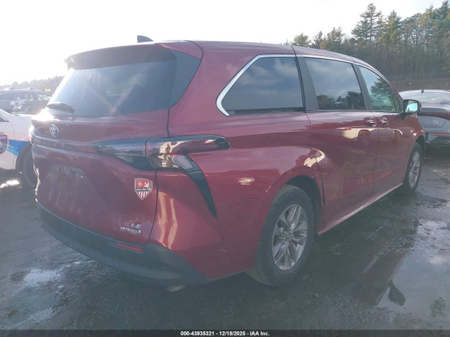 5TDKSKFC1RS117953 Toyota SIENNA LE