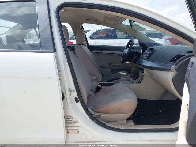 2011 MITSUBISHI LANCER JA32U2FU7BU042548 Photo 4