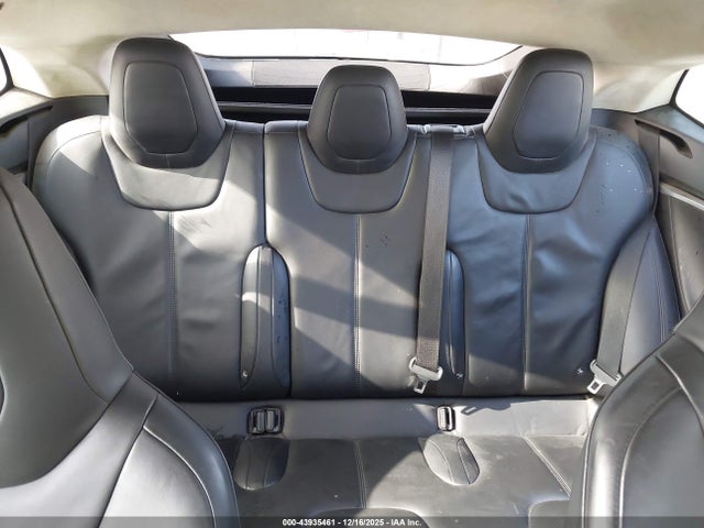 2015 TESLA MODEL S 5YJSA1E12FF118638 Photo 7