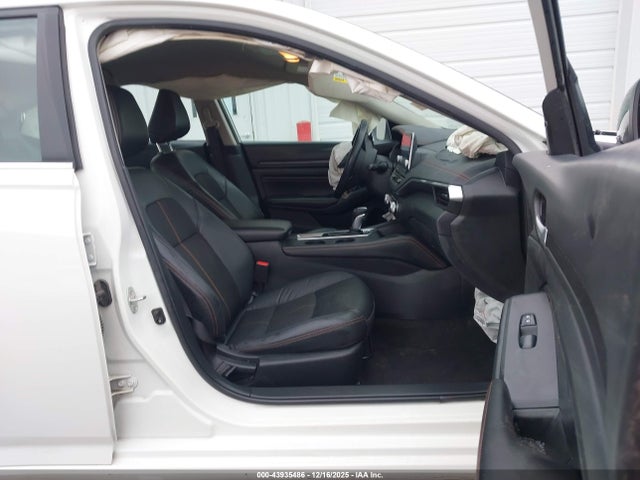 2021 NISSAN ALTIMA 1N4BL4CW5MN410878 Photo 4