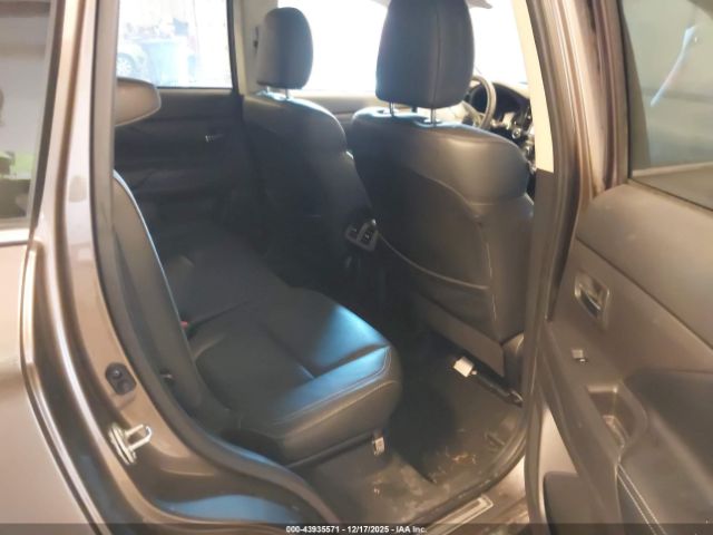 2019 MITSUBISHI OUTLANDER JA4AZ3A37KZ004947 Photo 7