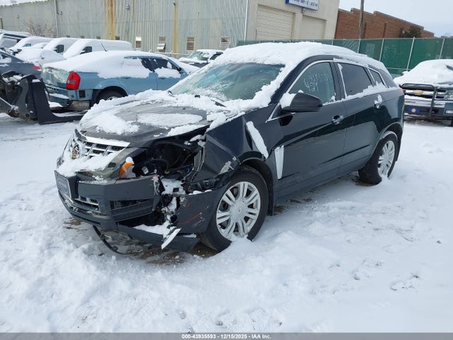 2015 CADILLAC SRX 3GYFNEE31FS574727 Photo 1
