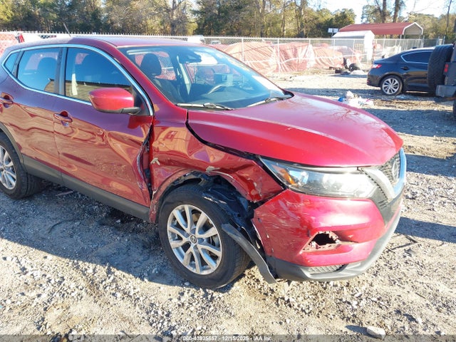 JN1BJ1AV4MW306713 Nissan Rogue Sport S Fwd Xtronic Cvt