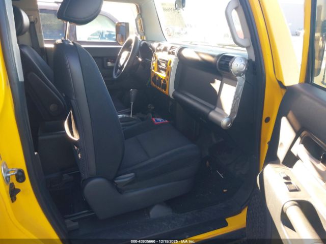 2007 TOYOTA FJ CRUISER JTEBU11F470090104 Photo 4