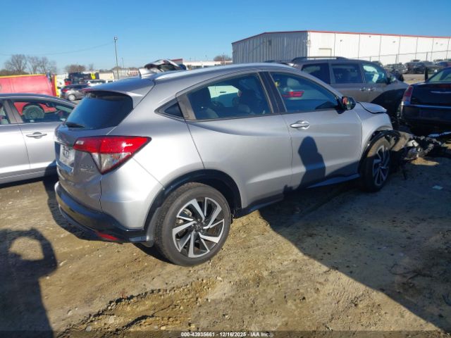 2019 HONDA HR-V 3CZRU5H19KG707502 Photo 3