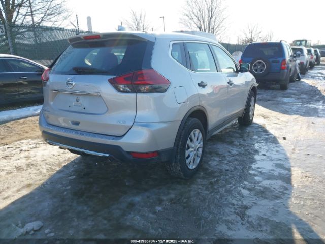 2018 NISSAN ROGUE 5N1AT2MV0JC791008 Photo 3