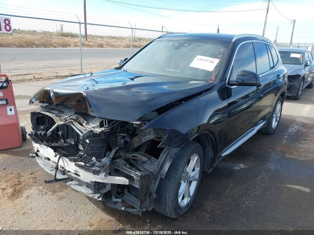 2020 BMW X3 5UXTY3C01LLE55253 Photo 1