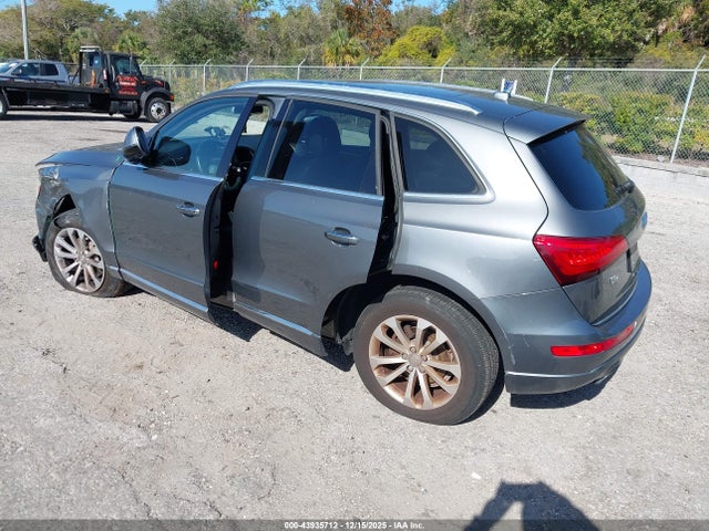 2015 AUDI Q5 WA1LFAFP0FA145445 Photo 2