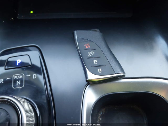 43935744 :رقم المزاد ، JTJAAAAB5SA031228 vin ، 2025 Lexus Rz 450e Premium مزاد بيع
