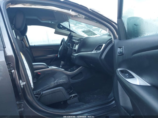 Dodge JOURNEY SE 2019 3C4PDCBB8KT718324 Image 5