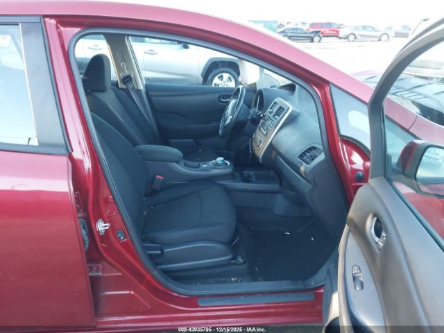 2015 NISSAN LEAF 1N4AZ0CP0FC327577 Photo 4