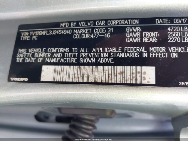 2018 VOLVO S60 YV126MFL3J2454940 Photo 8