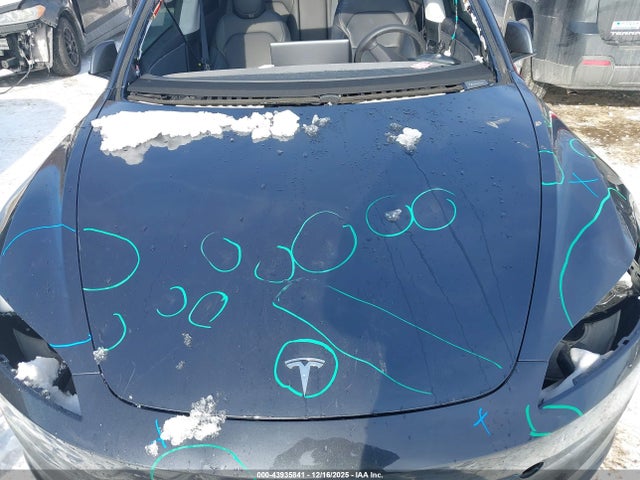 43935841 :رقم المزاد ، 5YJ3E1EB7RF817673 vin ، 2024 Tesla Model 3 Long Range Dual Motor All-wheel Drive مزاد بيع