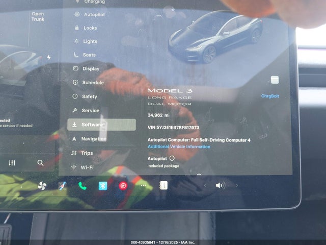 43935841 :رقم المزاد ، 5YJ3E1EB7RF817673 vin ، 2024 Tesla Model 3 Long Range Dual Motor All-wheel Drive مزاد بيع