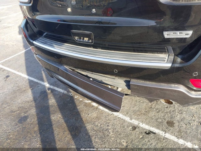 1C4RJEBGXJC268940 Jeep Grand Cherokee Sterling Edition 4x2