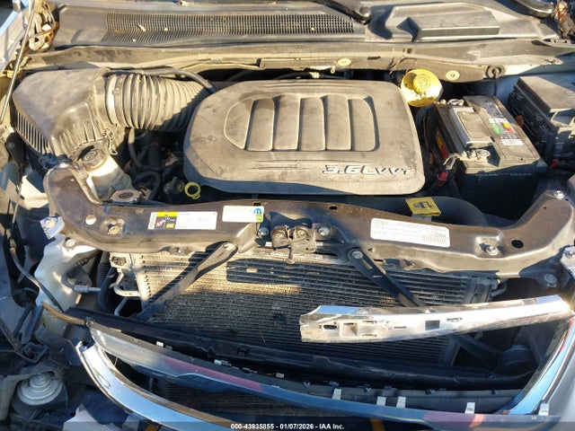 2016 Chrysler Town & Country Touring მანქანა იყიდება აუქციონზე, vin: 2C4RC1BG9GR212717, აუქციონის ნომერი: 43935855