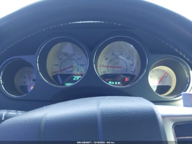 2013 DODGE CHALLENGER 2C3CDYAG2DH651888 Photo 6