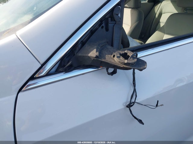 1G1ZD5ST4PF112168 Chevrolet Malibu Fwd 1lt