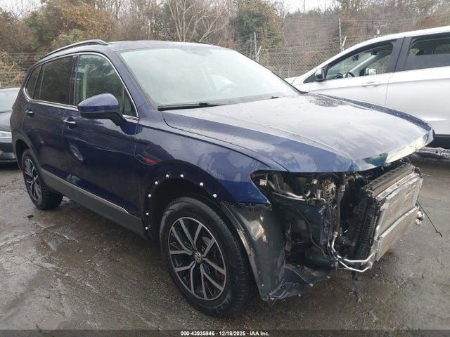 2021 Volkswagen Tiguan 2.0t Se/2.0t Se R-line Black/2.0t Sel მანქანა იყიდება აუქციონზე, vin: 3VV2B7AXXMM118696, აუქციონის ნომერი: 43935946