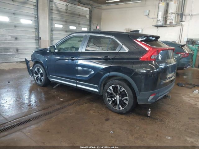 2018 MITSUBISHI ECLIPSE CROSS JA4AT5AA1JZ064135 Photo 2