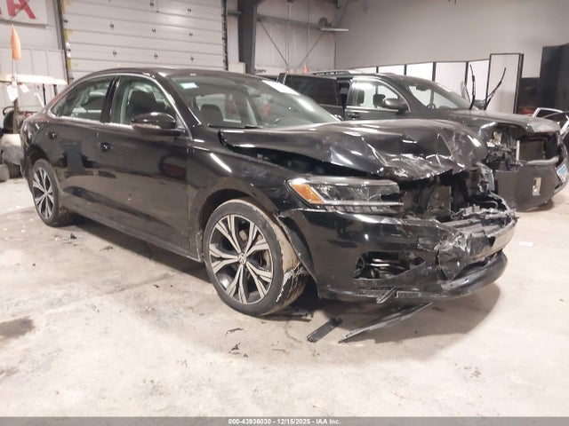 2021 VOLKSWAGEN PASSAT 1VWSA7A32MC015785