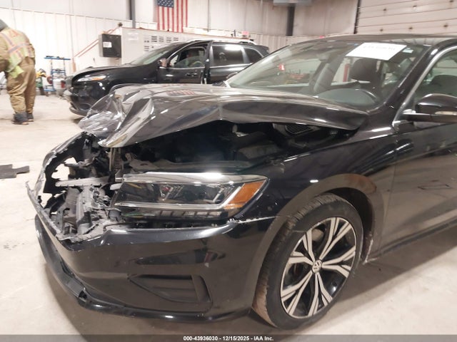 2021 VOLKSWAGEN PASSAT 1VWSA7A32MC015785 Photo 5