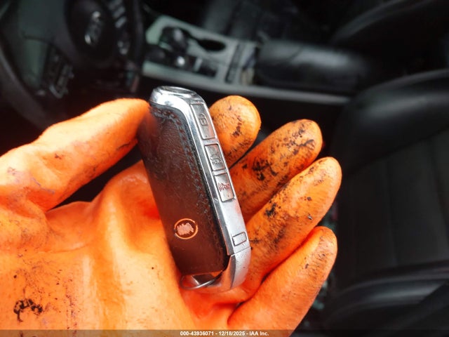 2018 KIA STINGER KNAE55LCXJ6040351 Photo 10