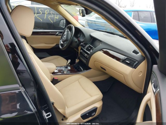 2017 BMW X3 5UXWX9C30H0W77933 Photo 4