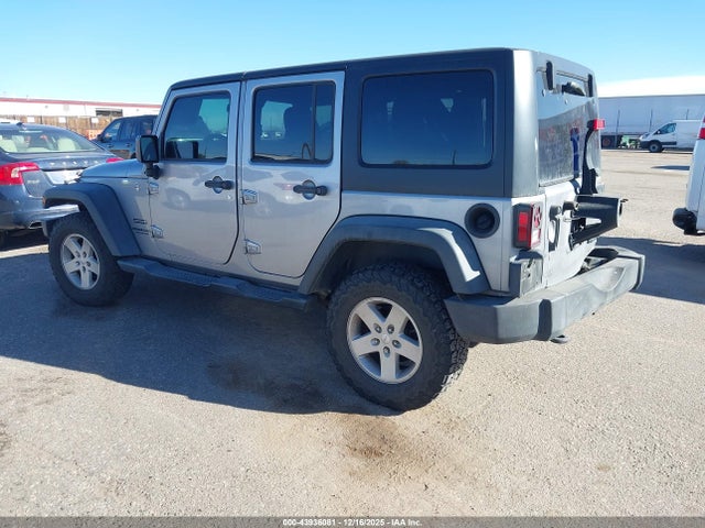 2015 JEEP WRANGLER UNLIMITED 1C4BJWDG4FL519530 Photo 2
